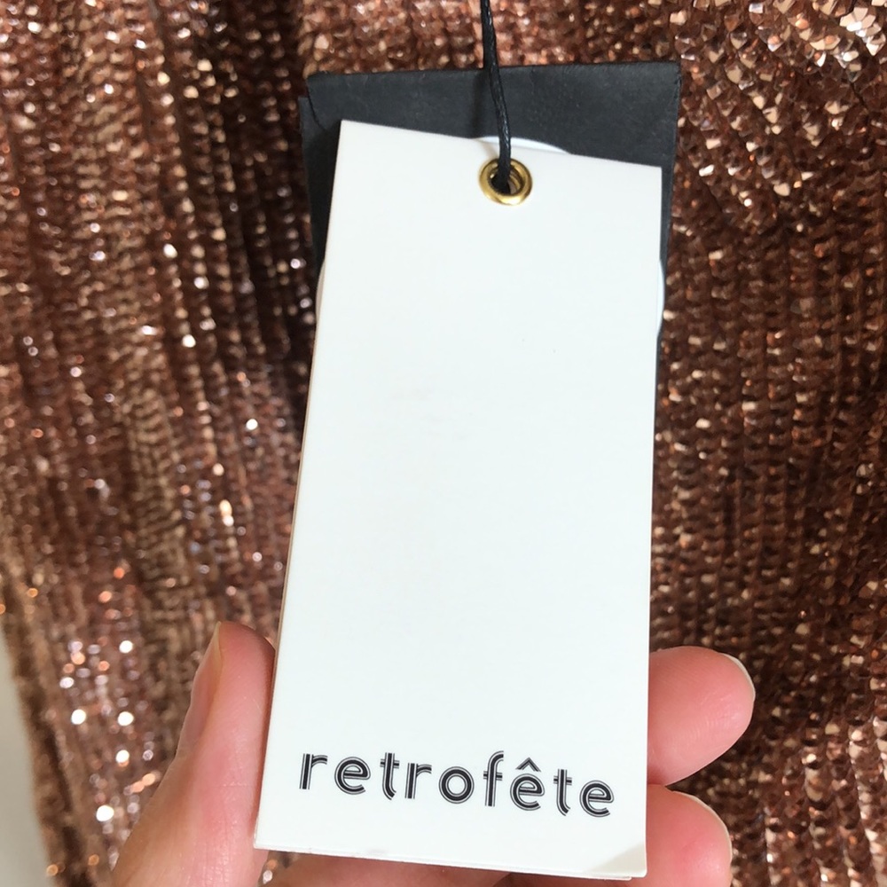 RETROFÊTE Ella One-Shoulder Sequin Dress - Picture 9 of 13